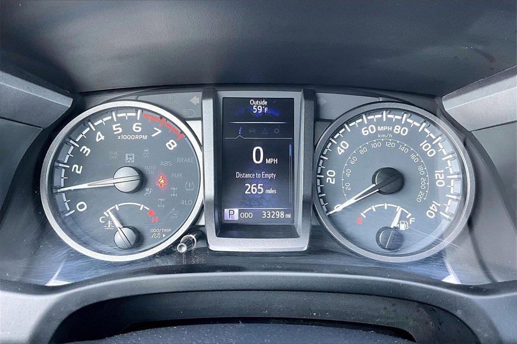 Used 2022 Toyota Tacoma TRD Sport image 21