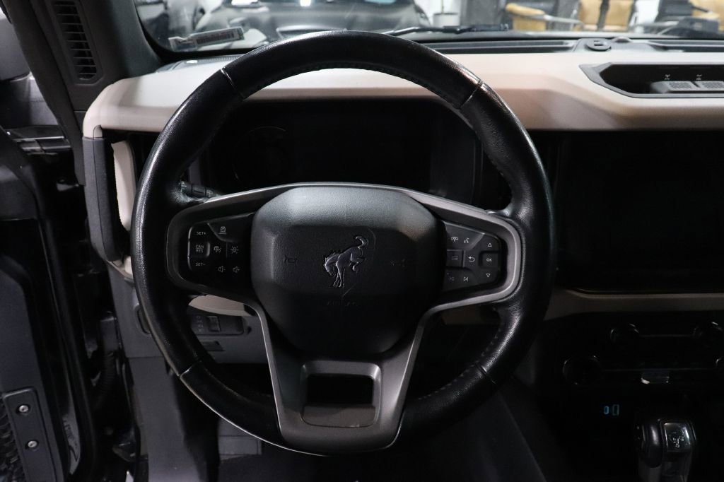 Used 2022 Ford Bronco Wildtrak image 27