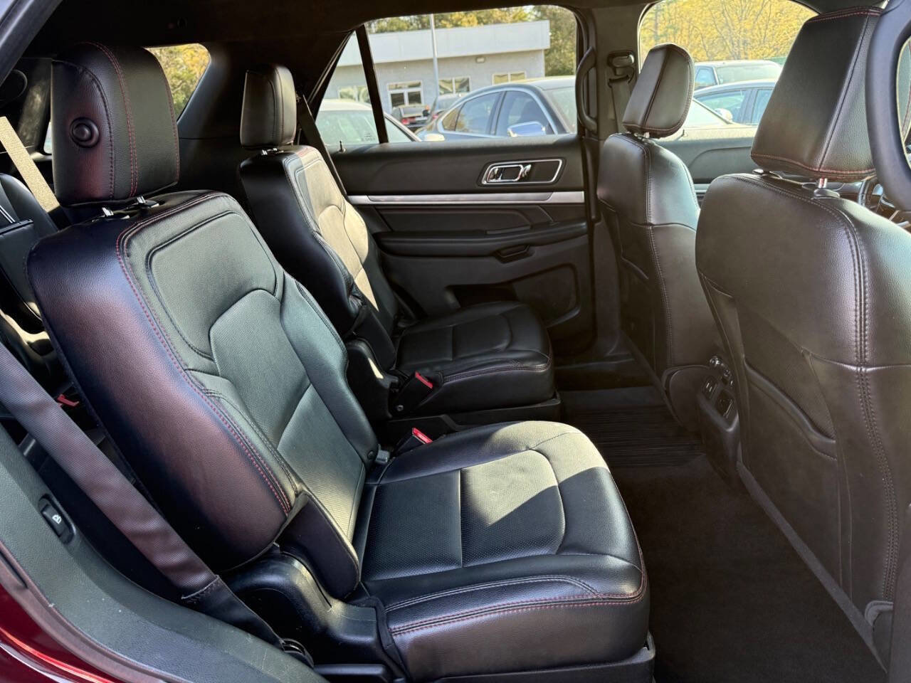 Used 2018 Ford Explorer Sport w/ Equipment Group 401A image 15