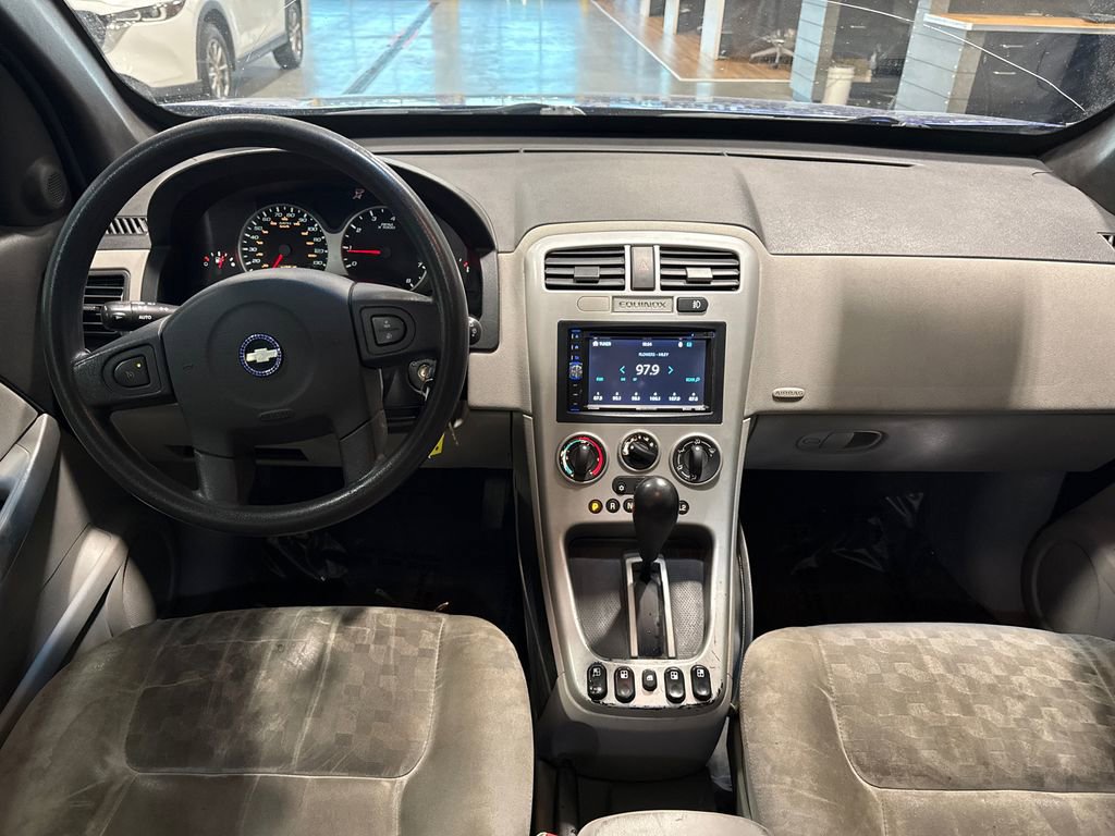 Used 2005 Chevrolet Equinox LT AWD/4WD image 11