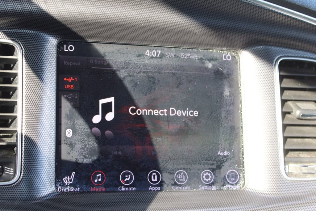 Used 2017 Dodge Charger R/T image 30