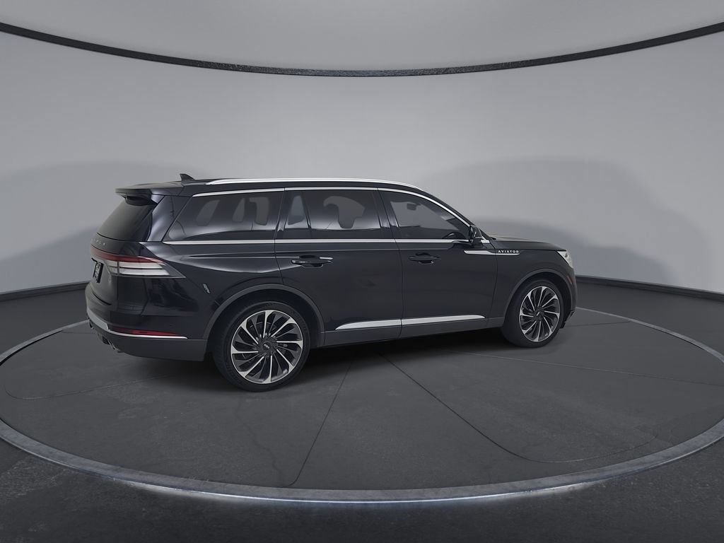 Used 2020 Lincoln Aviator Reserve w/ Equipment Group 202A AWD/4WD image 16