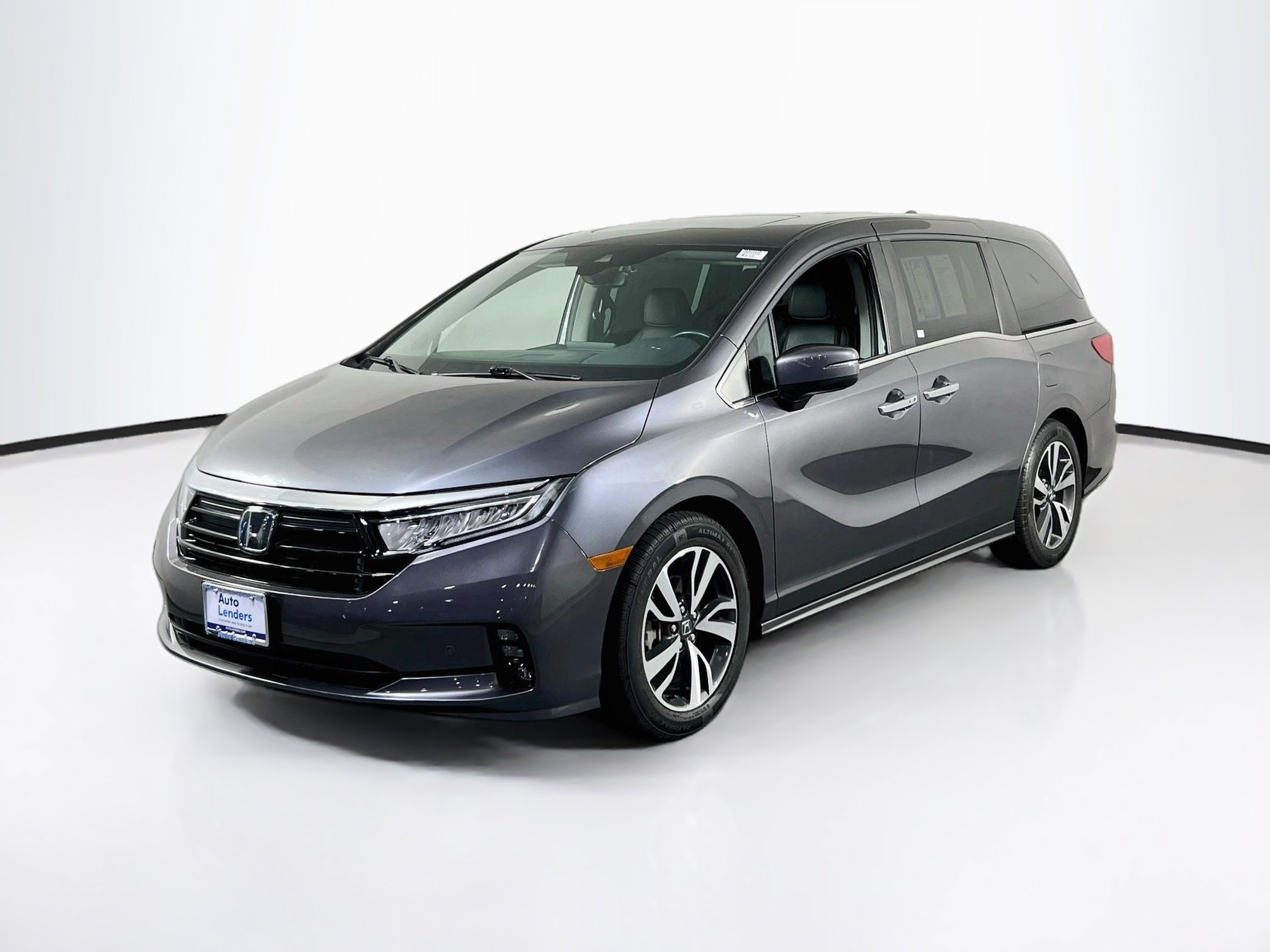 Used 2023 Honda Odyssey Touring image 1