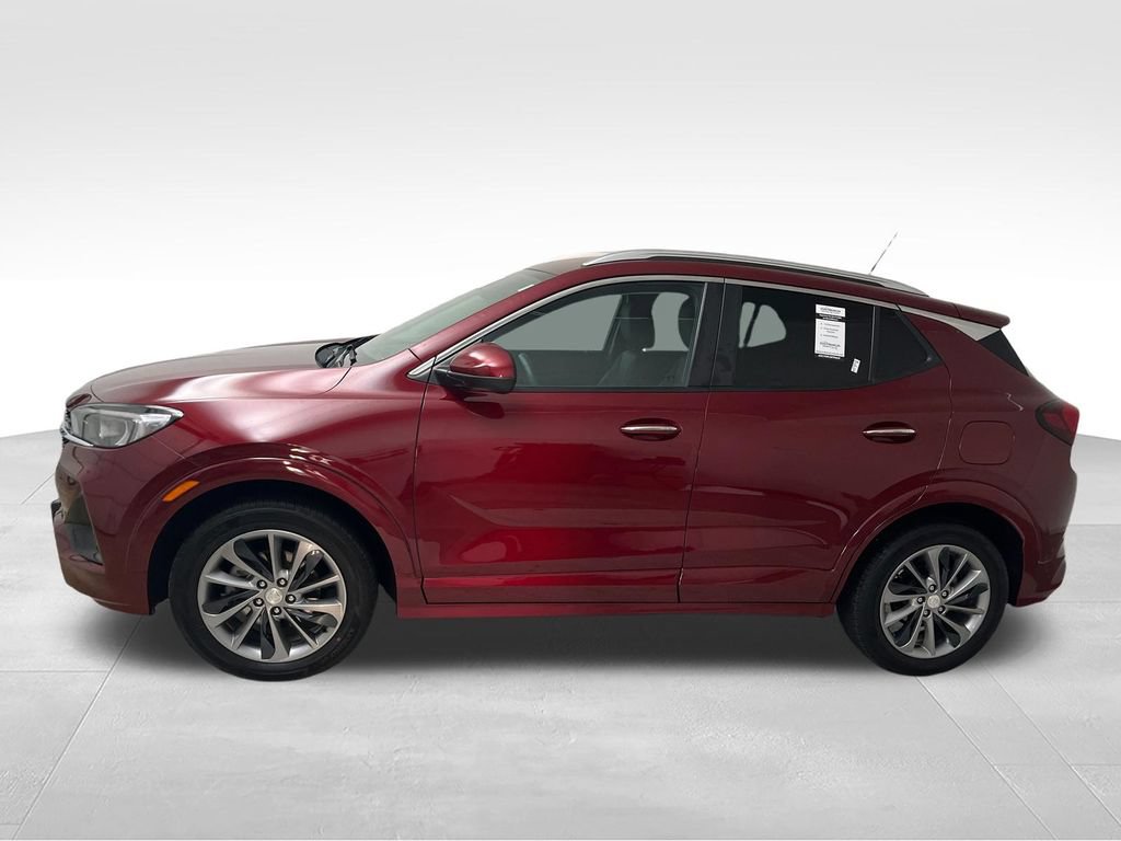 Used 2023 Buick Encore GX Select w/ Sport Touring Package FWD image 2