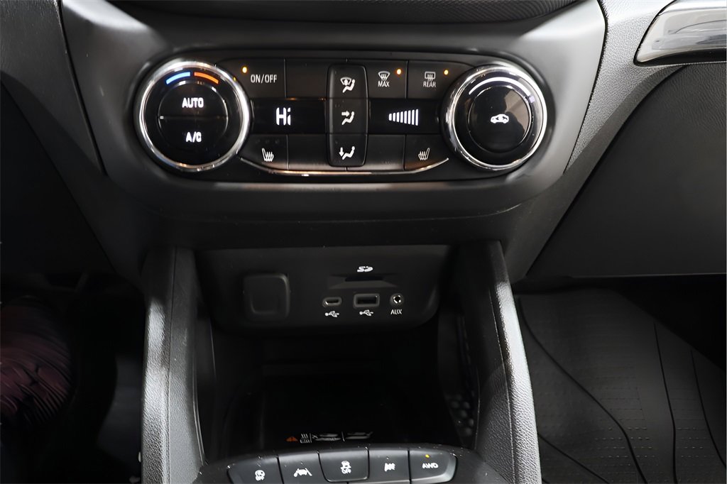 Used 2023 Chevrolet TrailBlazer ACTIV w/ Sun and Liftgate Package image 10