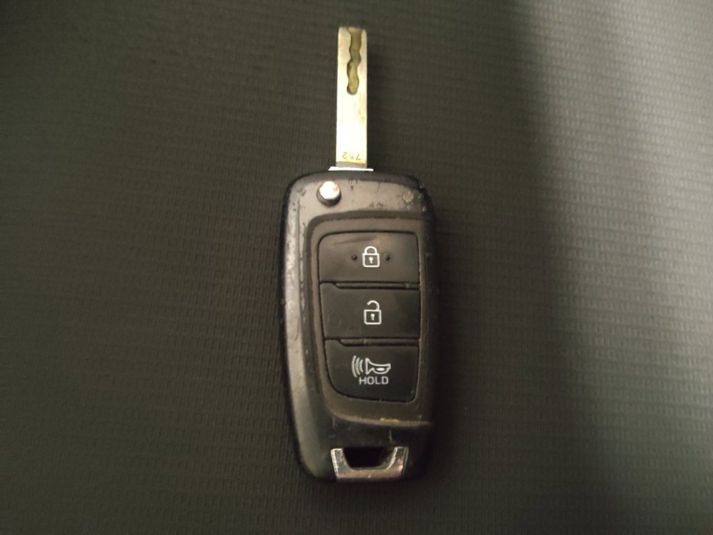 Used 2021 Hyundai Venue SEL w/ Cargo Package image 32