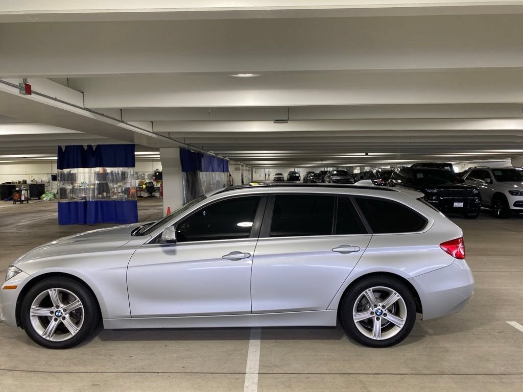 Used 2015 BMW 328d xDrive Wagon AWD/4WD image 3