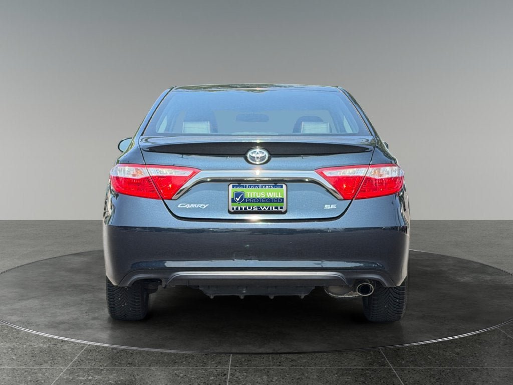 Used 2016 Toyota Camry SE FWD image 8