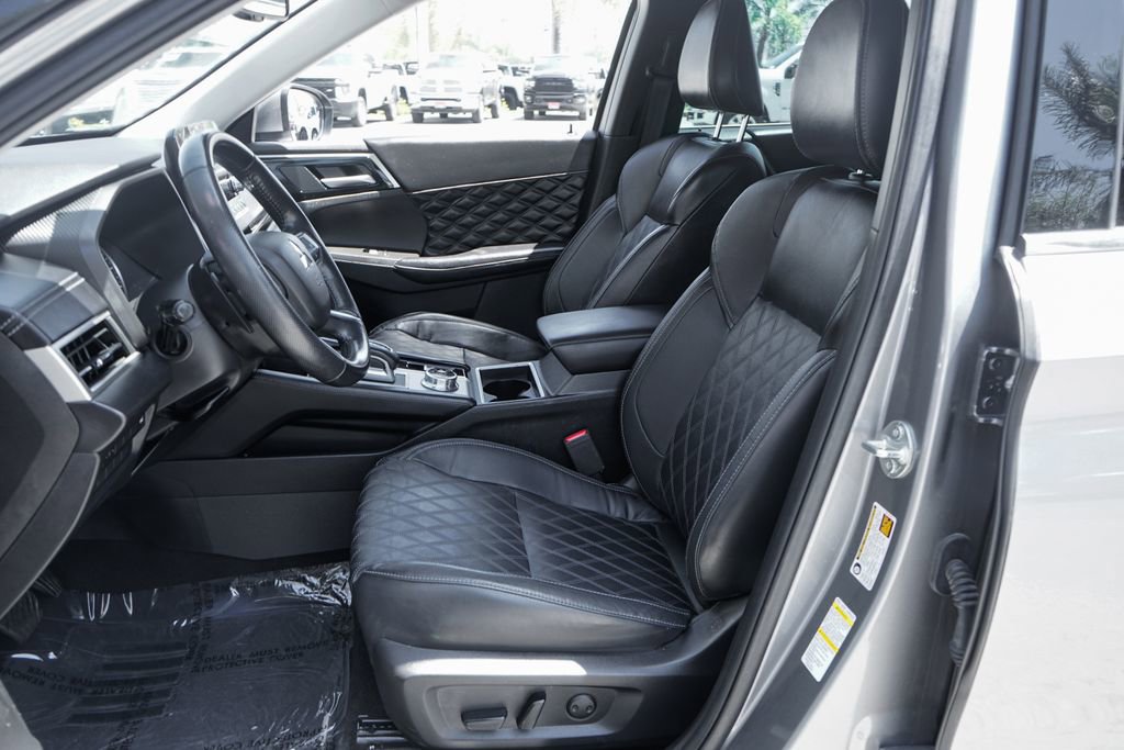 Used 2022 Mitsubishi Outlander SEL FWD image 19