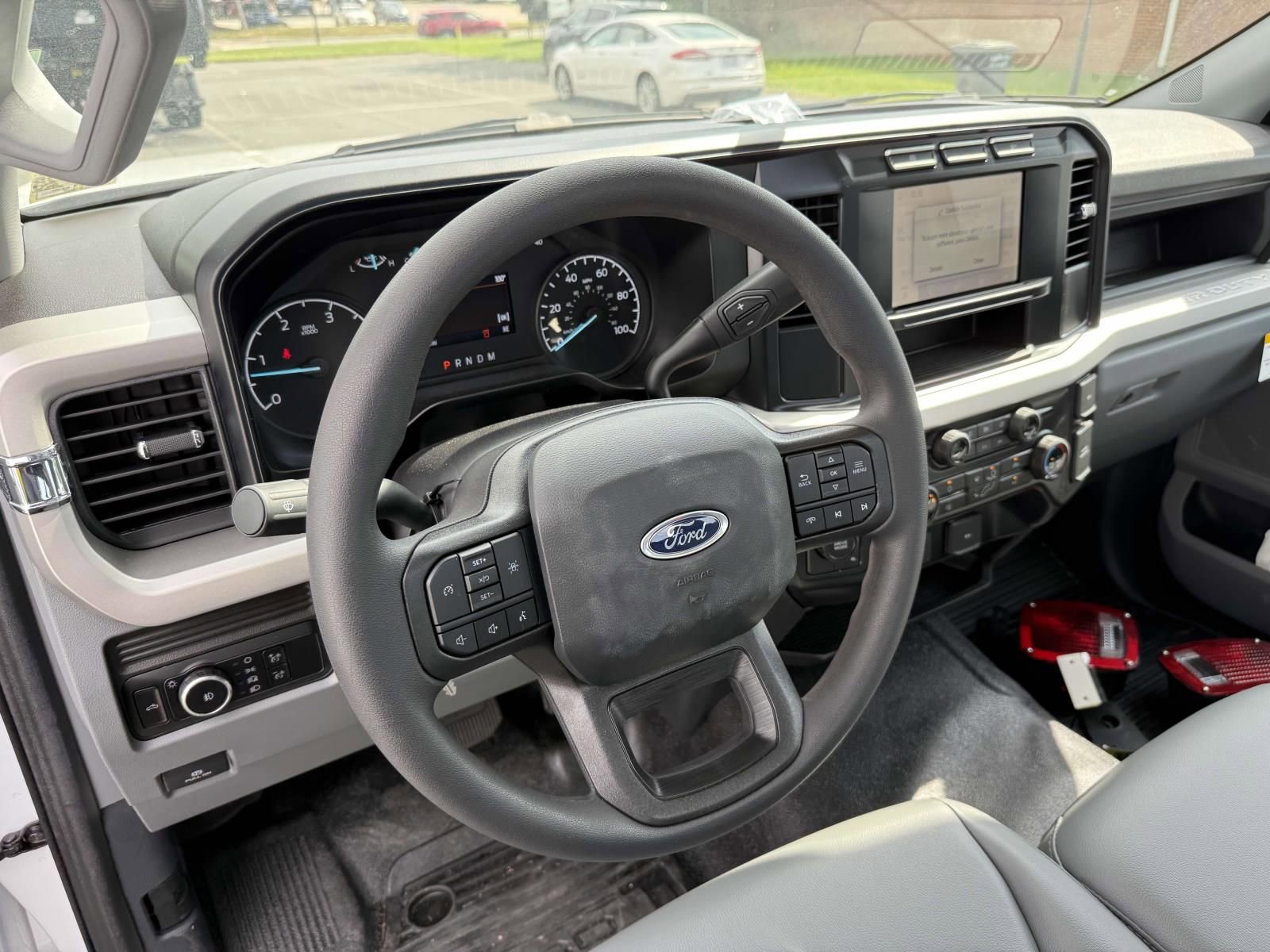 New 2024 Ford F550 4x4 Regular Cab Super Duty image 12