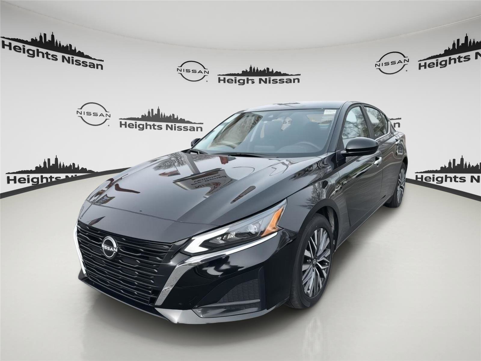 Used 2023 Nissan Altima 2.5 SV