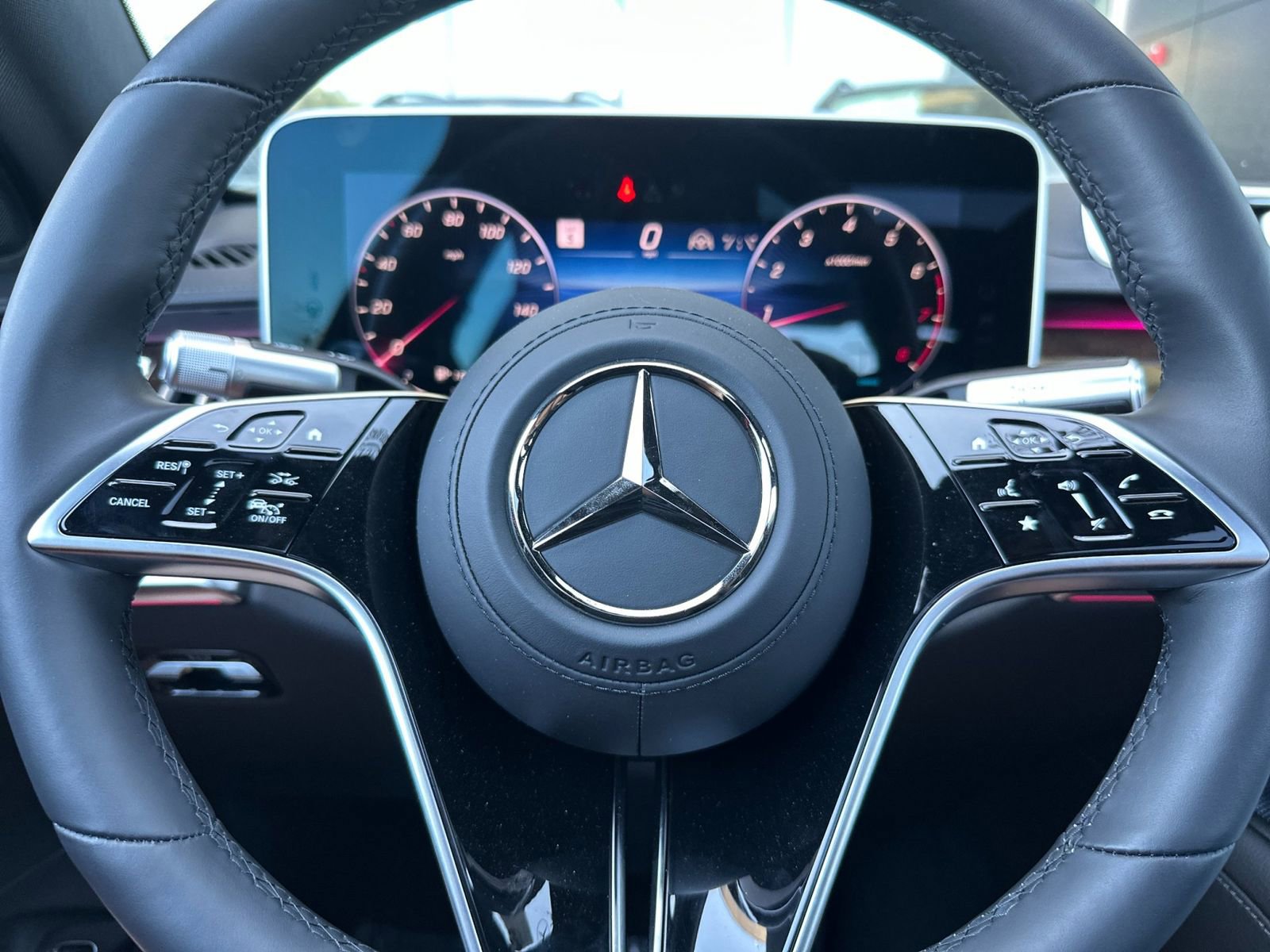 Used 2024 Mercedes-Benz S 580 4MATIC Sedan image 27