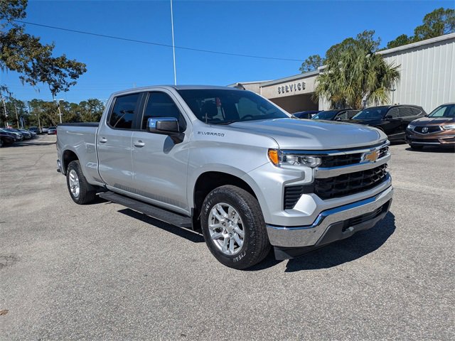 Used 2022 Chevrolet Silverado 1500 LT image 2