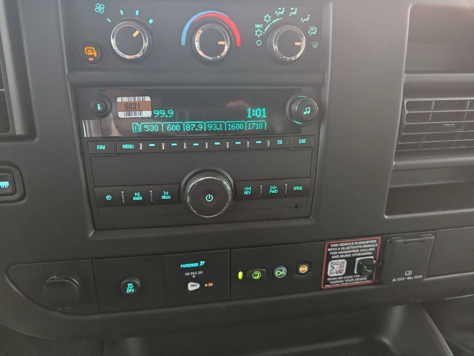 New 2025 Chevrolet Express 3500 w/ Driver Convenience Package RWD image 41