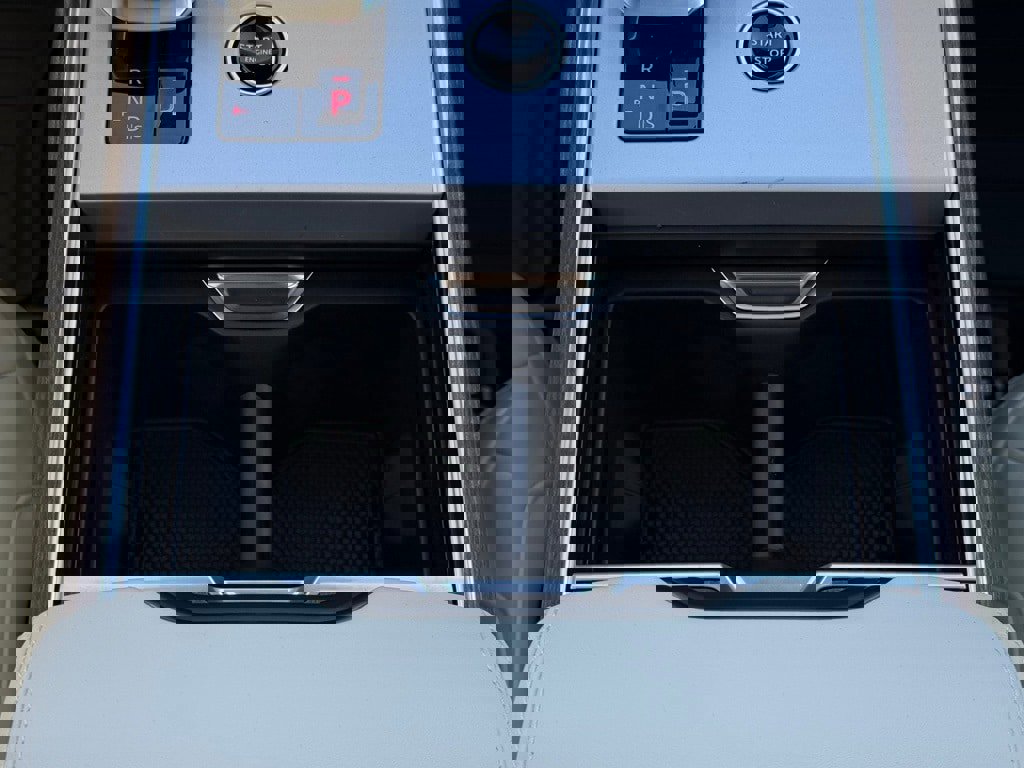 New 2026 Land Rover Range Rover SE image 21