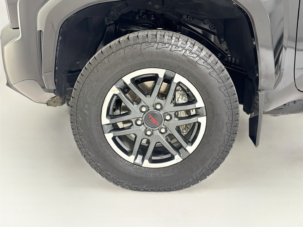 Used 2024 Toyota Tacoma 4x4 Double Cab image 28