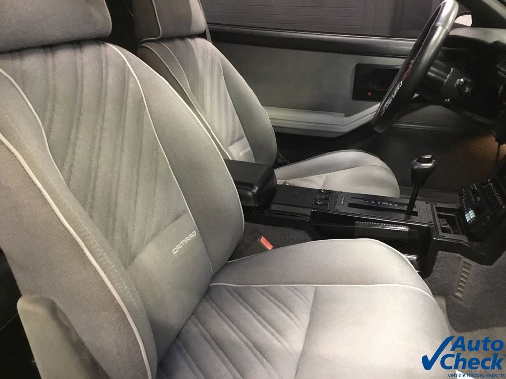 Used 1987 Chevrolet Camaro Z28 image 27