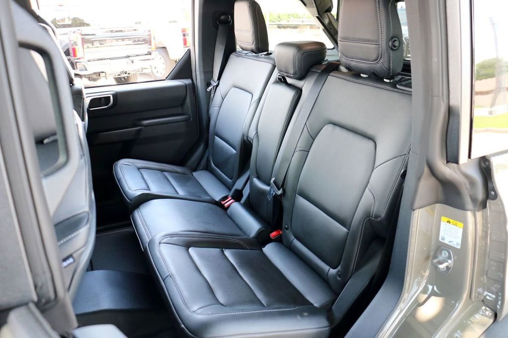 New 2025 Ford Bronco Big Bend w/ Black Diamond Package image 17