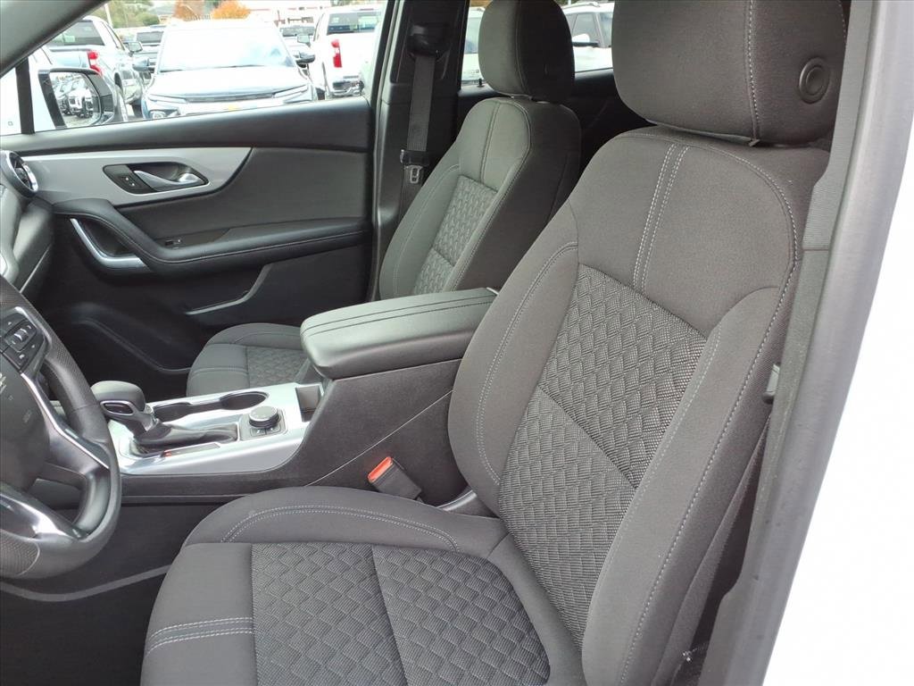 Used 2022 Chevrolet Blazer LT image 11