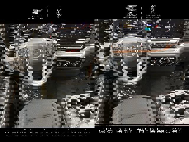 Used 2024 GMC Sierra 1500 Elevation image 12