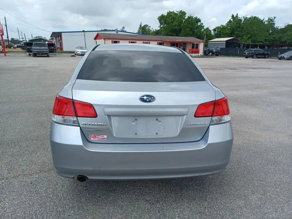 Used 2012 Subaru Legacy 2.5i Premium image 4