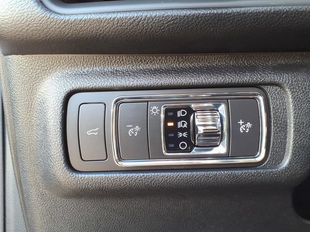 Used 2022 Lincoln Corsair AWD w/ Premium Package image 19