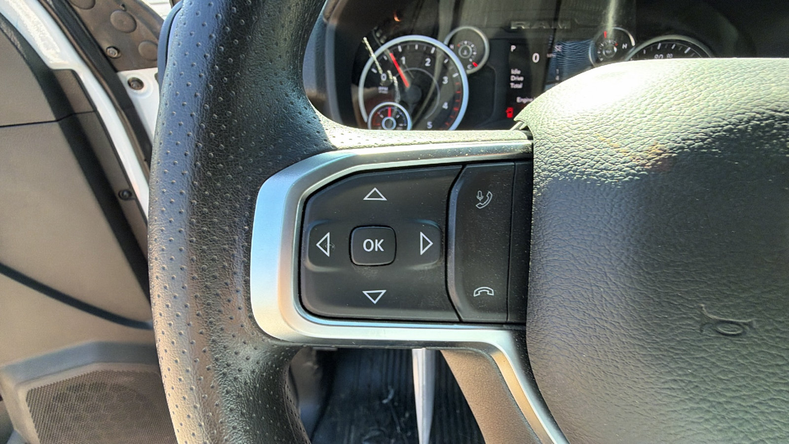 New 2026 RAM 5500 Tradesman w/ Chrome Appearance Group AWD/4WD image 23