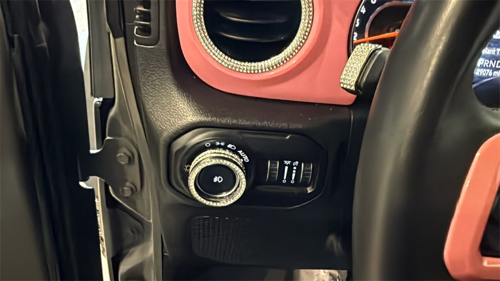 Used 2022 Jeep Wrangler Unlimited Sport image 28