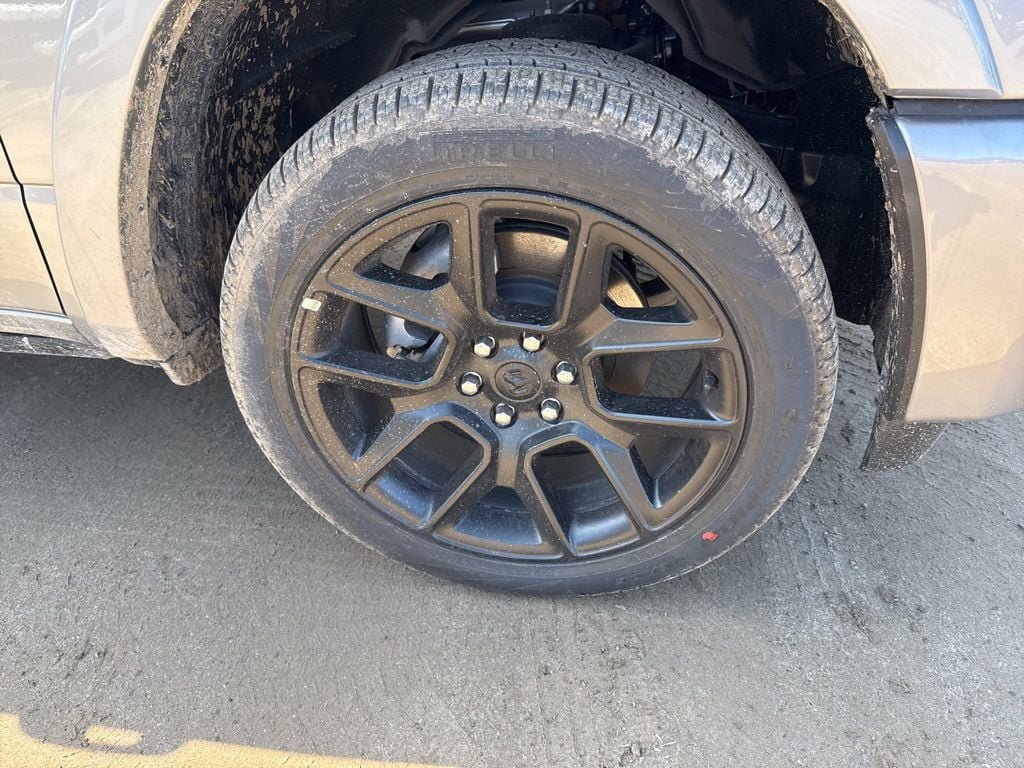 New 2026 RAM 1500 Laramie w/ Night Edition AWD/4WD image 9