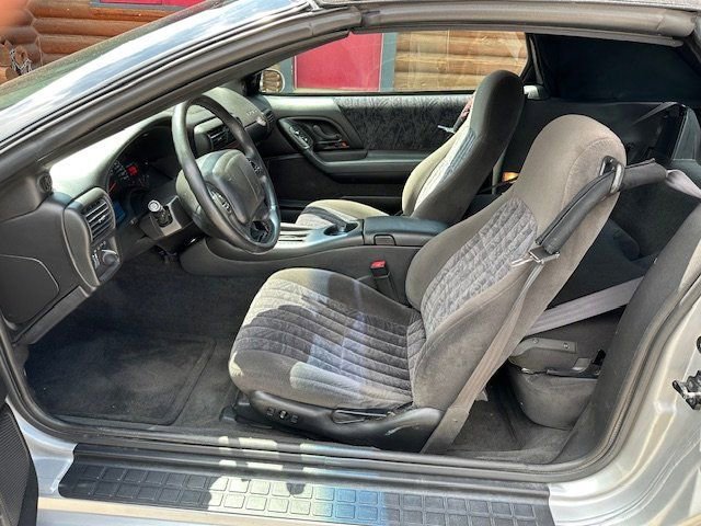 Used 2000 Chevrolet Camaro Z28 image 7