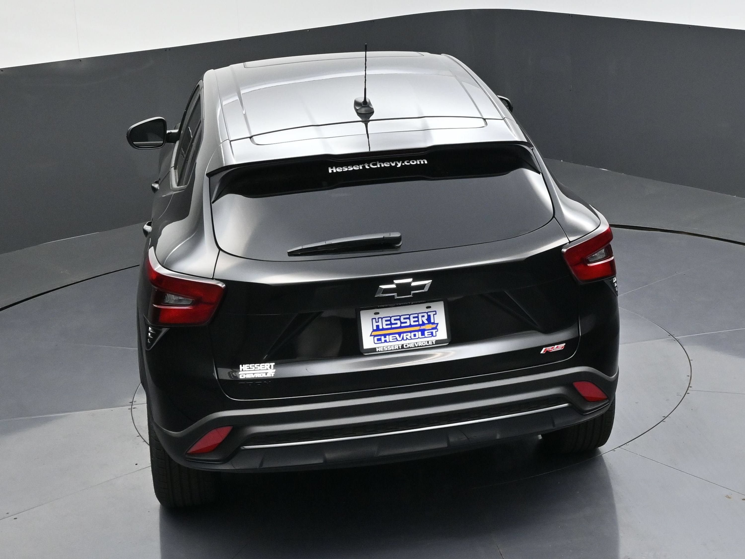 Used 2026 Chevrolet Trax RS w/ Sunroof Package FWD image 42
