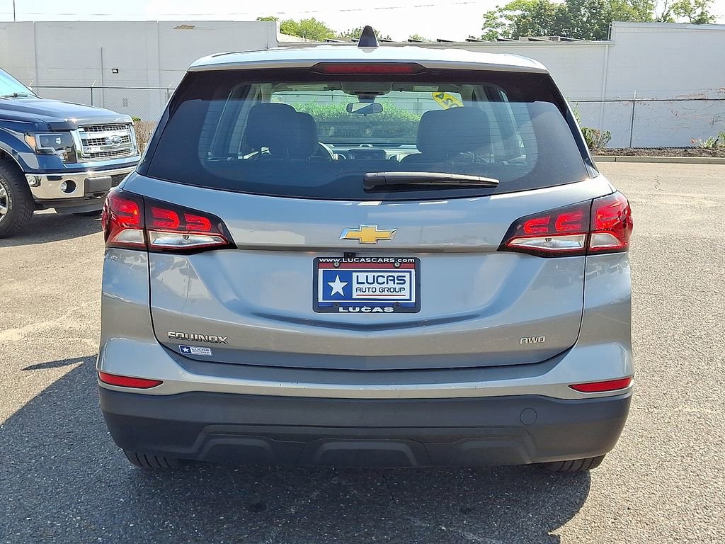 Used 2024 Chevrolet Equinox LS w/ LPO, Floor Liner Package image 10