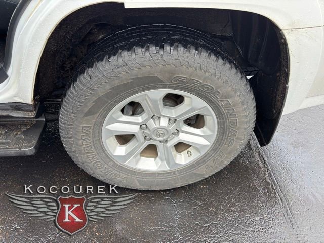 Used 2019 Toyota 4Runner SR5 image 13