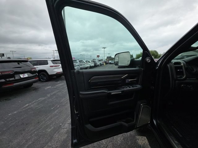 Used 2021 RAM 3500 Limited AWD/4WD image 13