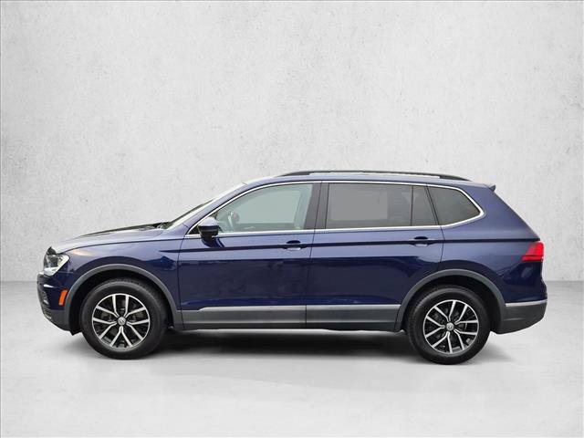 Used 2021 Volkswagen Tiguan SE w/ Panoramic Sunroof Package AWD/4WD image 9