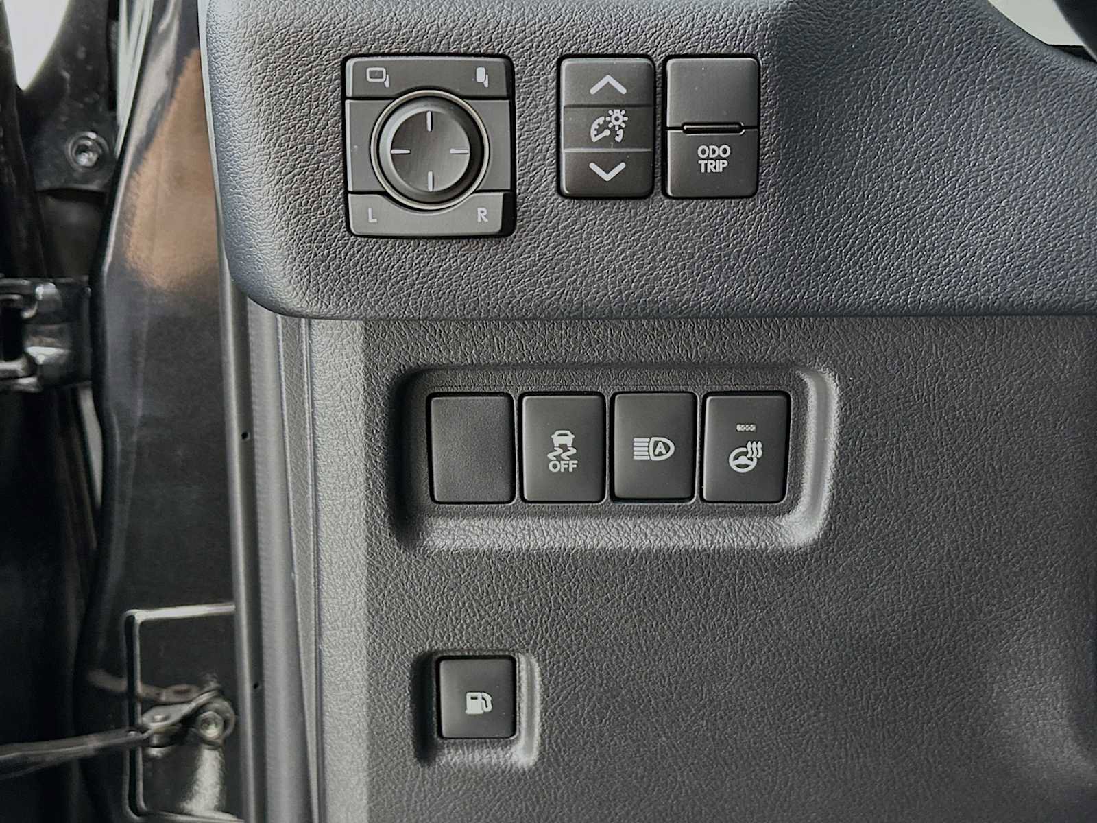 Used 2023 Lexus GX 460 Premium w/ Premium Plus Package AWD/4WD image 13