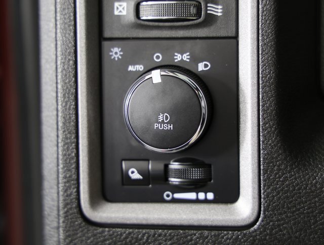 Used 2019 RAM 1500 Express w/ Express Value Package image 22