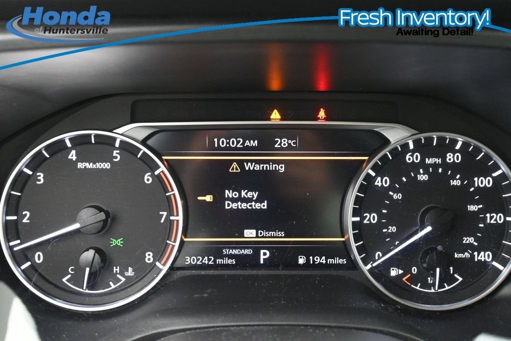 Used 2025 Nissan Rogue SV FWD image 14