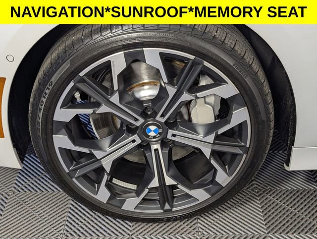 Used 2025 BMW 330i Sedan image 8