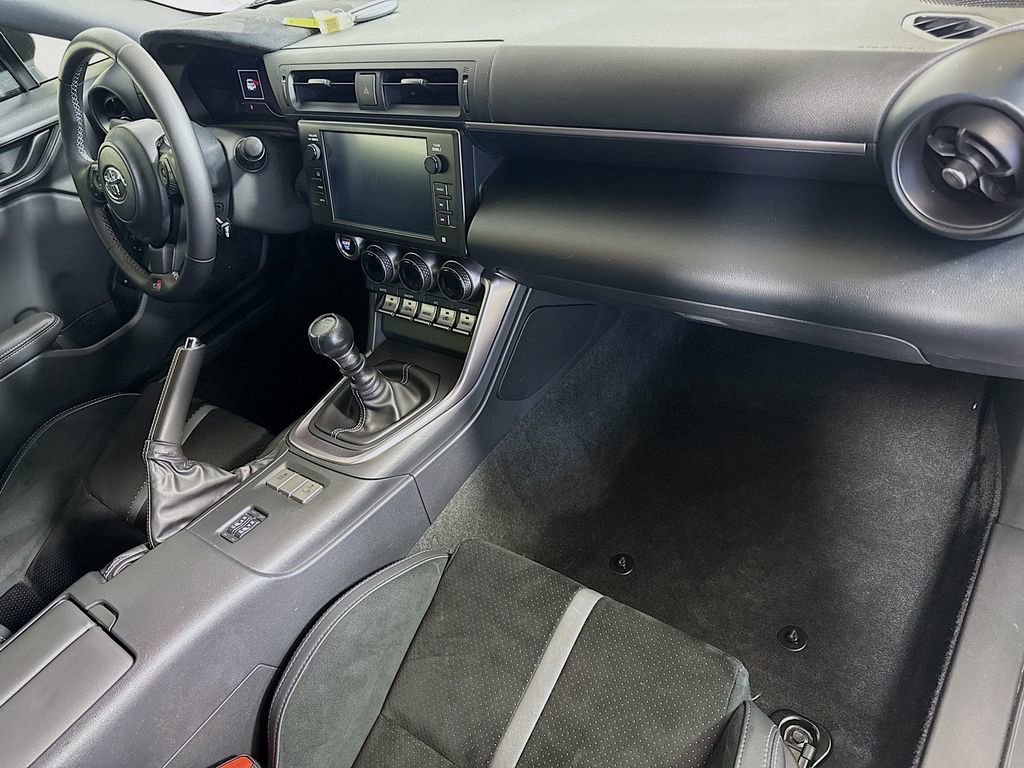 Certified 2024 Toyota GR86 Premium image 27