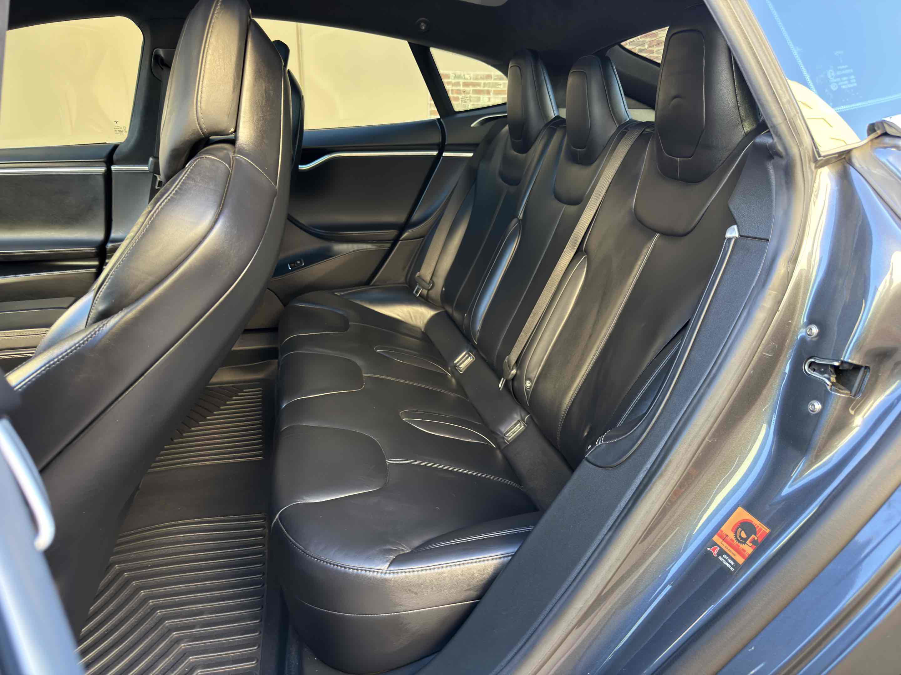 Used 2017 Tesla Model S 75 RWD image 65