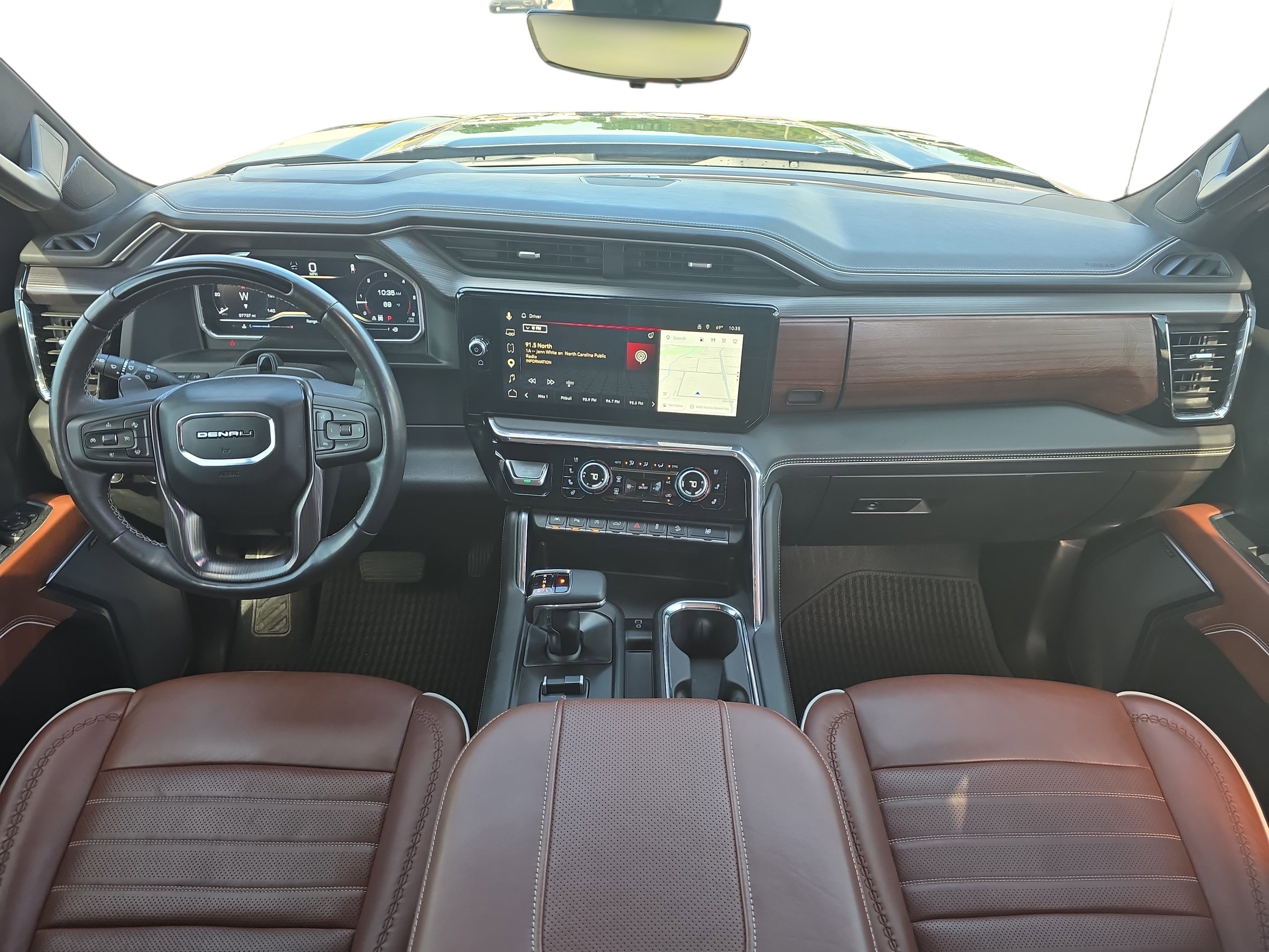 Used 2024 GMC Sierra 1500 Denali Ultimate AWD/4WD image 9
