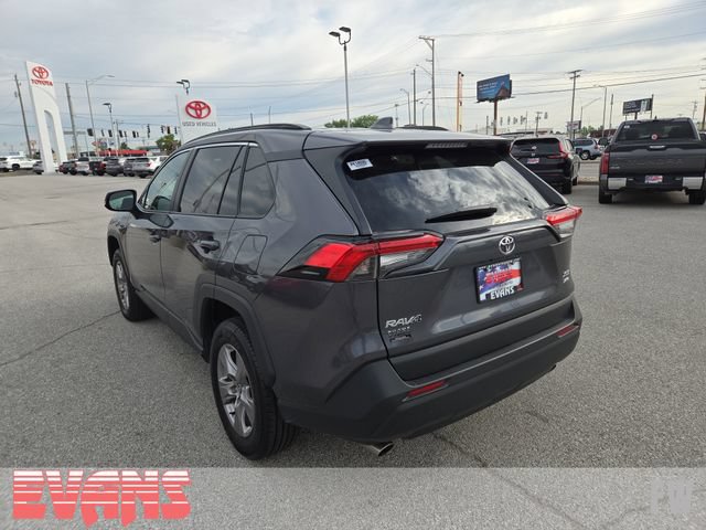 Used 2025 Toyota RAV4 XLE AWD/4WD image 26