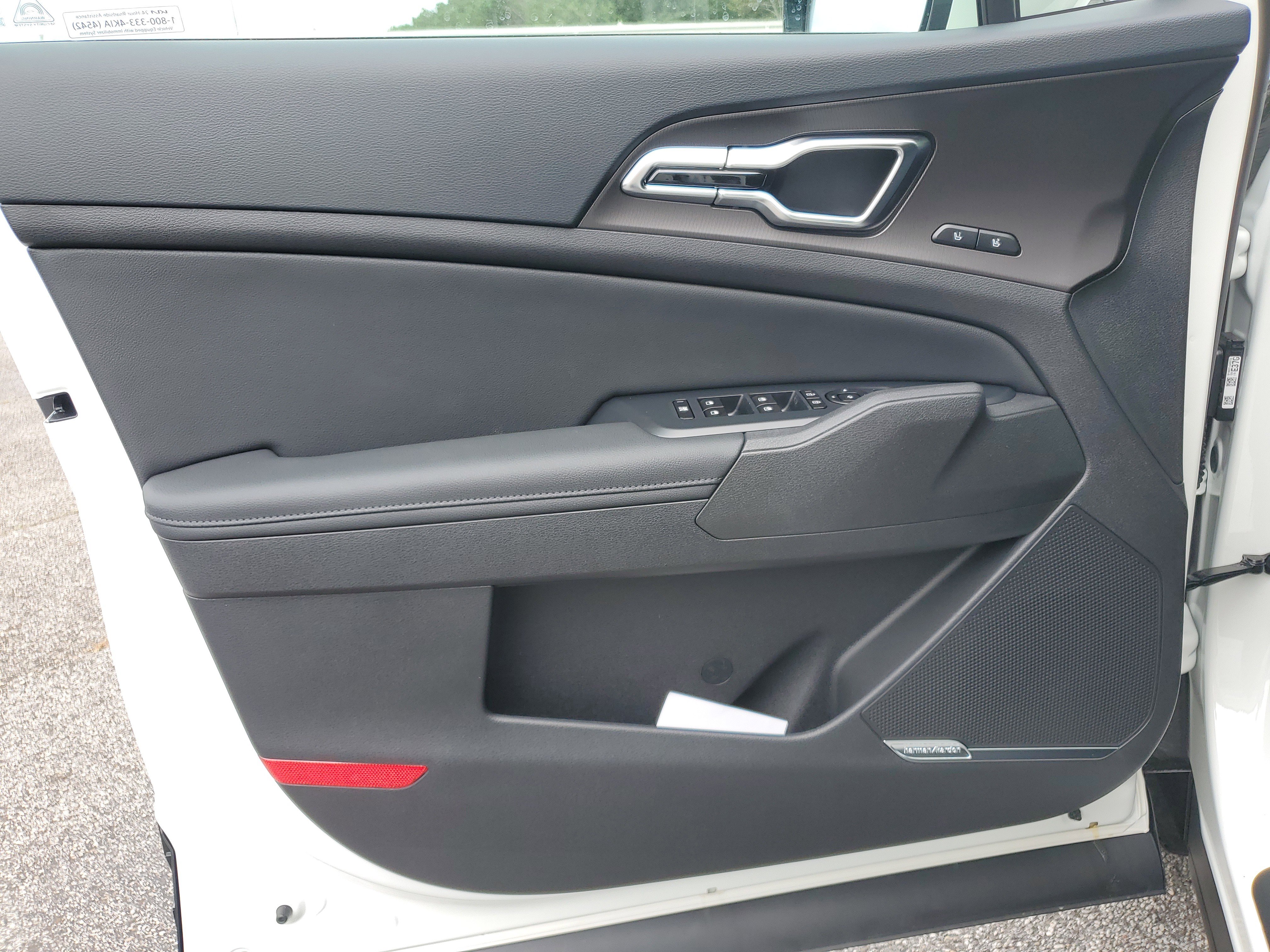 New 2026 Kia Sportage SX Prestige image 32