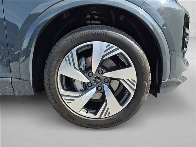 Certified 2025 Audi Q6 e-tron Premium Plus w/ Premium Plus AWD/4WD image 25