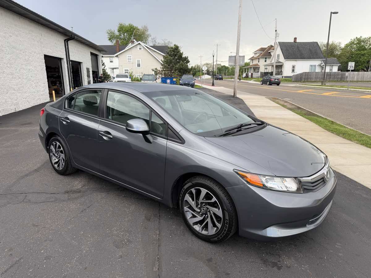 Used 2012 Honda Civic LX image 6