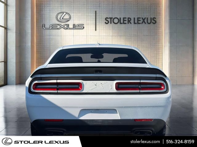 Used 2016 Dodge Challenger R/T Scat Pack w/ Leather Interior Group image 6