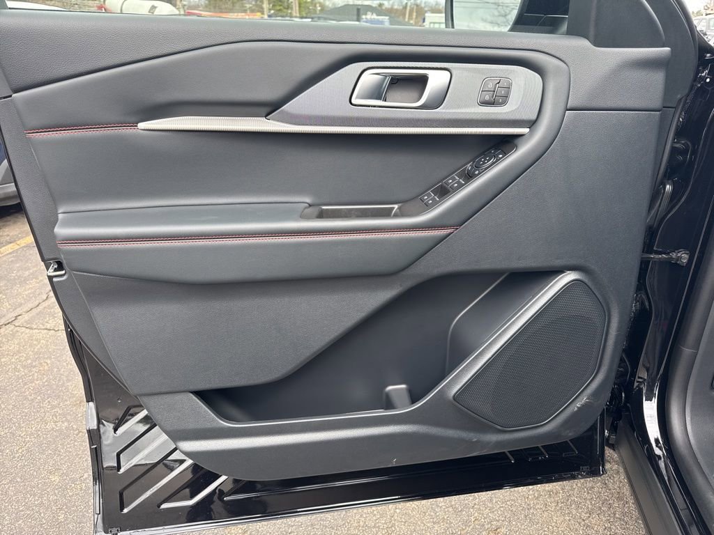New 2026 Ford Explorer ST image 10