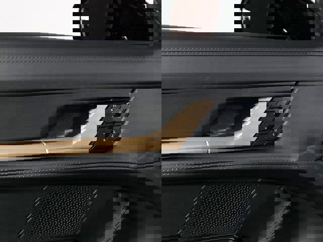 New 2026 Porsche Taycan GTS image 30