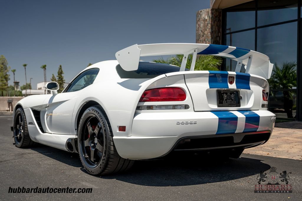 Used 2009 Dodge Viper ACR RWD image 38